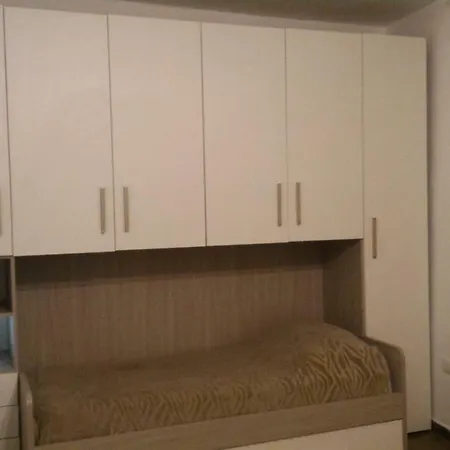 La Casa Di Andrea Apartment *